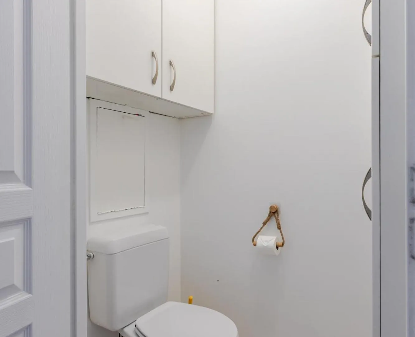 Un Ptit Soleil A Paris Apartment